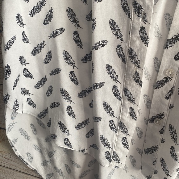 SMALL | Tunic length shirt - Picture 4 of 9